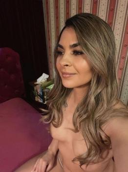Nicole