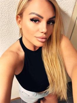 Marie Gorge Profonde