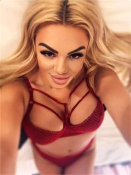 Marie Gorge Profonde