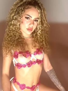 Amira